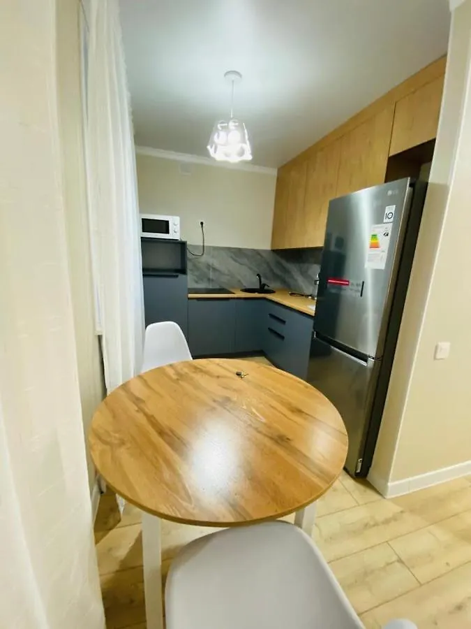 1Кмн Квартира По Проспекту Республика 30 Nur-Sultan  Apartment